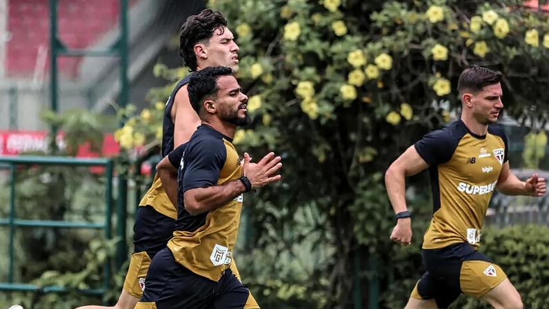 São Paulo treinou para enfrentar o Grêmio (Foto: Erico Leonan / São Paulo FC)