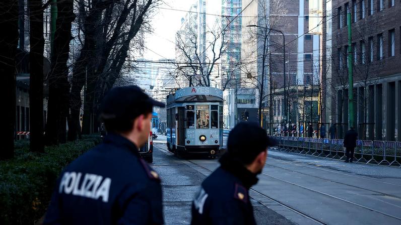 Polícia italiana passa a ter novos poderes de prisão após tumulto em Turim