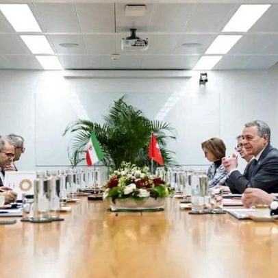 Dia agitado para negociadores dos EUA