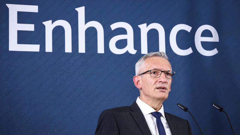 Chefe da espionagem alemã pede mais liberdade para enfrentar ameaças