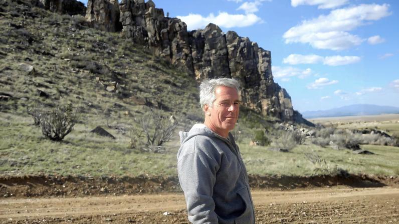 O que os americanos pensam dos arquivos Epstein, segundo pesquisa Reuters/Ipsos