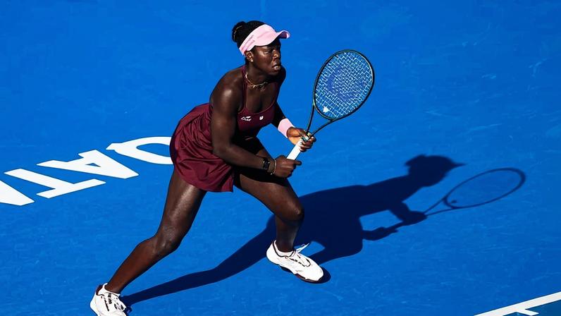 Mboko volta ao top 10 e Muchova arranca oito posições