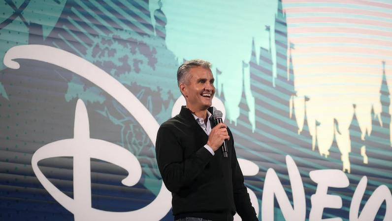 Josh D'Amaro lidera a unidade que gera a maior parte dos lucros da Disney desde 2020