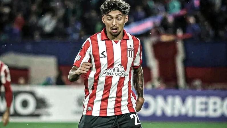 Cristian Medina em campo pelo Estudiantes, da Argentina (Foto: Reprodução)