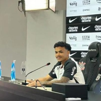 Kaio César é apresentado, celebra chegada com título e elogia Memphis