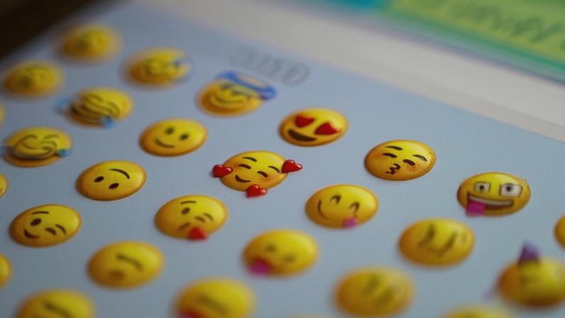 Economia emocional mostra como emoções moldam consumo e investimentos