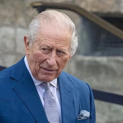 Rei Carlos III se afasta de seu irmão André e pede que a lei siga seu curso