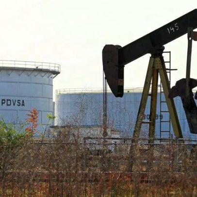 Tesouro dos EUA autoriza fornecimento de diluente à Venezuela, diz oficial