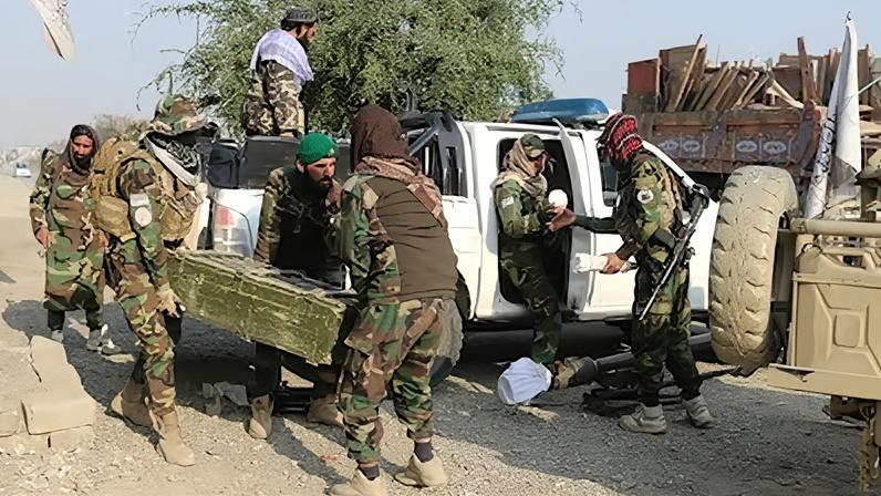 Afeganistão e Paquistão: tensões entre vizinhos em escalada