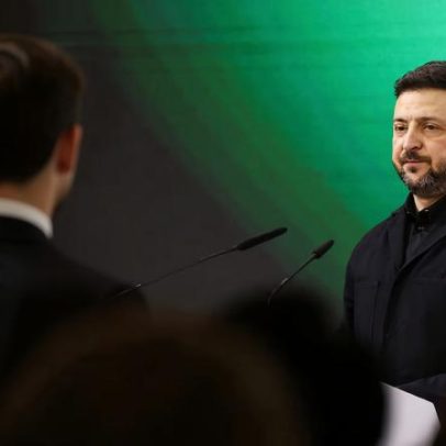 Zelenskiy: negociações de paz a três dependem da segurança