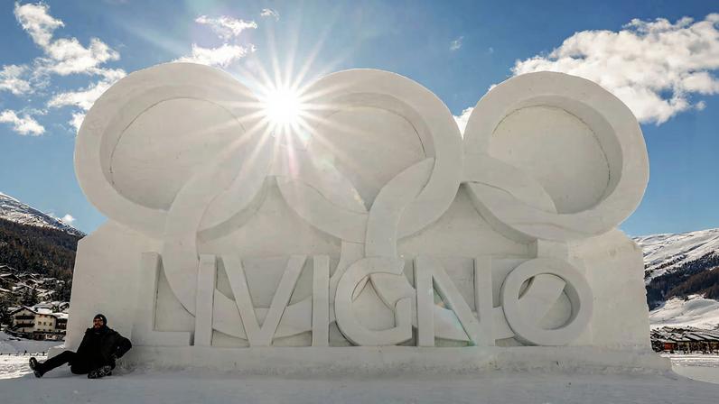Milano Cortina 2026 Winter Olympics - Preview - Livigno, Italy - February 2, 2026 General view of the Olympic rings ahead of the Milano Cortina 2026 Winter Olympics REUTERS/Marko Djurica