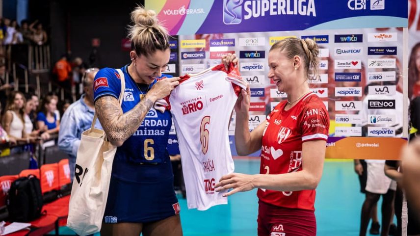 Thaísa, do Minas, recebe homenagem do Tijuca (Foto: Thiago Mendes)