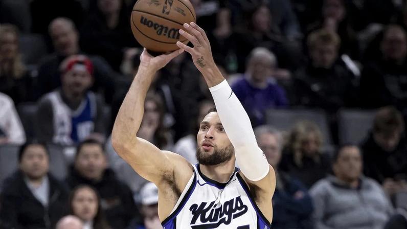 Zach LaVine desfalca Kings pelo resto da temporada