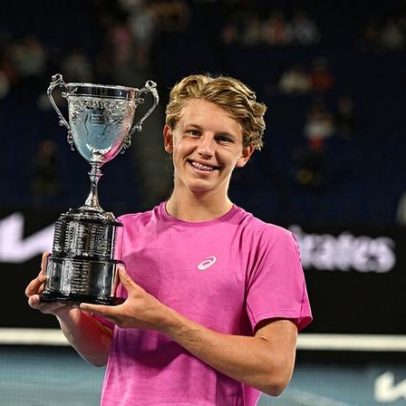 Campeão juvenil na Austrália, Sesko treina na academia de Nadal