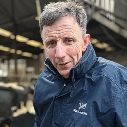 Agricultores em alerta com chuvas recordes atrasam temporada de esterco