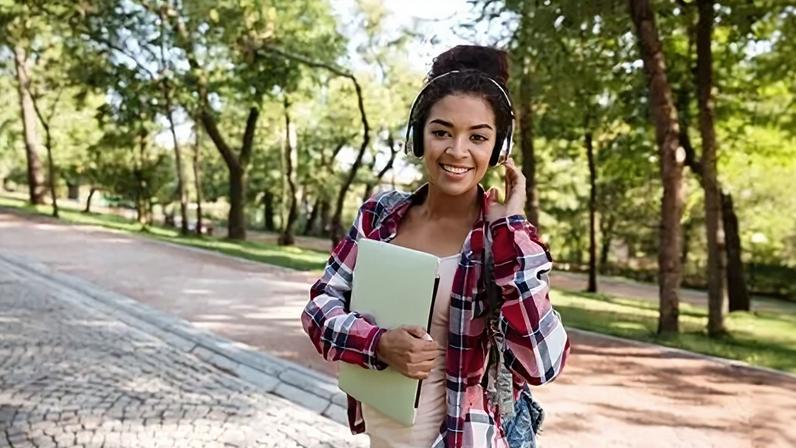Convocados da 3ª chamada da USP devem fazer pré-matrícula; prazo é divulgado