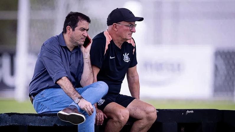 Corinthians aguarda documentação para oficializar contratação de Zakaria Labyad