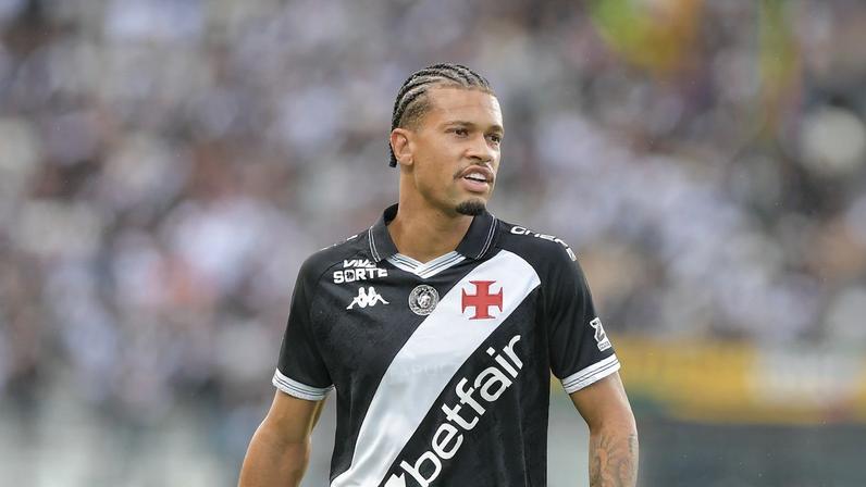 João Victor deixa o Vasco e fecha com CSKA na Rússia