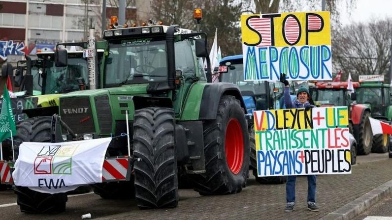 UE acelera acordo com Mercosul, apesar da resistência francesa
