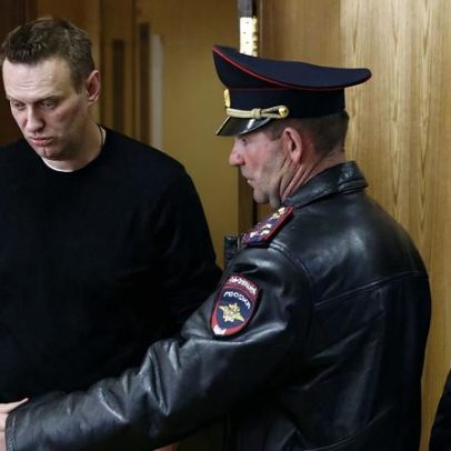 Rússia considera acusação de envenenamento de Navalny ultrajante