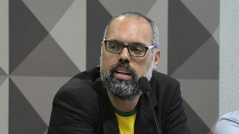 Allan dos Santos diz que canal "Conversa Timeline" foi derrubado por ordem do STF. (Foto: Roque de Sá/Agência Senado)