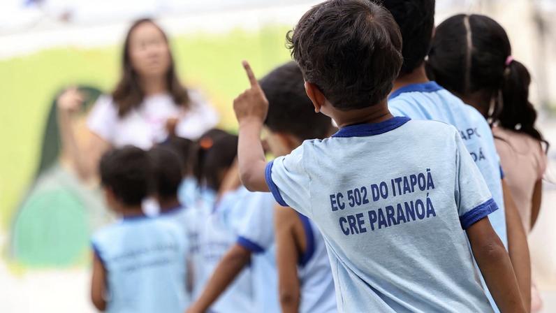 Brasília (DF), 26/03/2025 - Alunos de escola no Itapuã, região administrativa do Distrito Federal. Foto: Marcelo Camargo/Agência Brasil