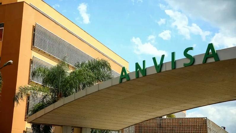 Anvisa proíbe venda de leite condensado e dois suplementos