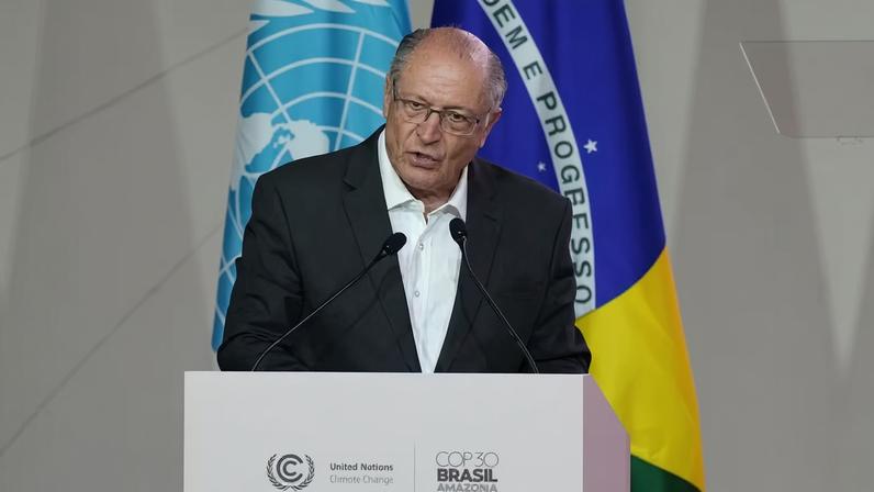 Alckmindurante discurso na COP 30 — Foto: AP Photo/Fernando Llano