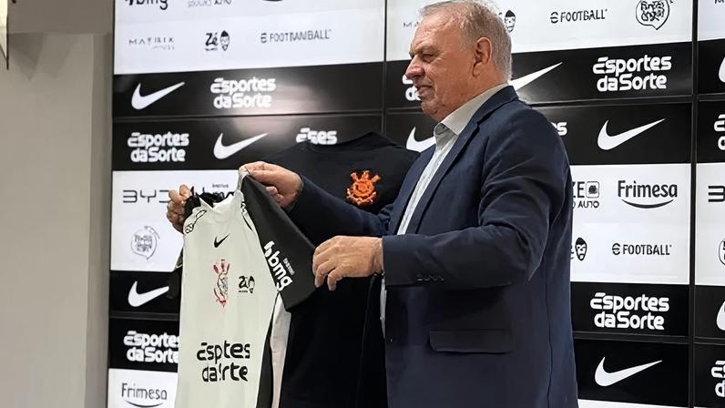 Allan comenta problemas físicos no Corinthians: não sou de cristal