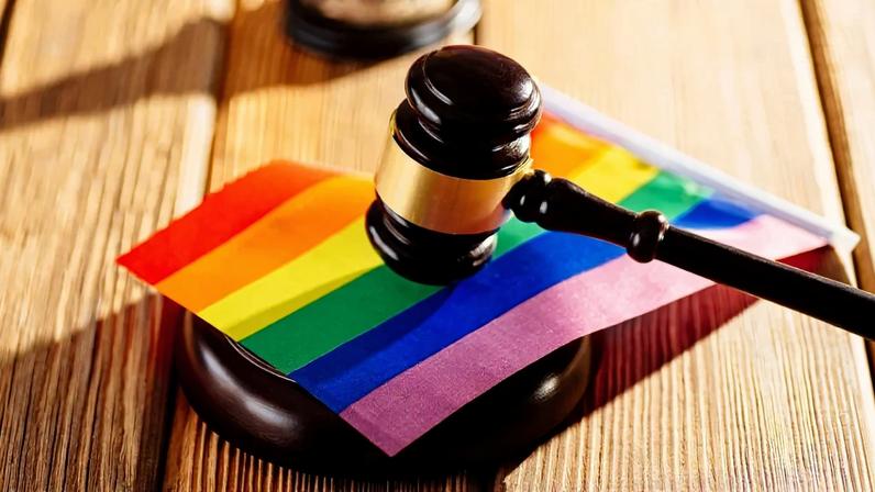 Movimento cristão busca reverter decisão sobre casamento gay