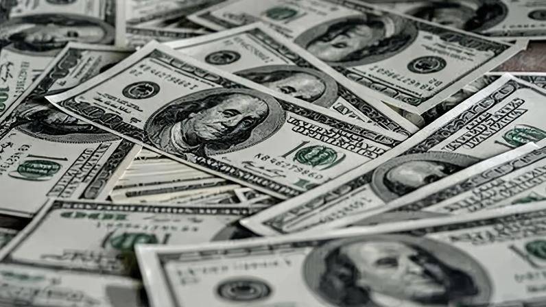 Juros futuros avançam em toda a curva de olho em fiscal e PIM