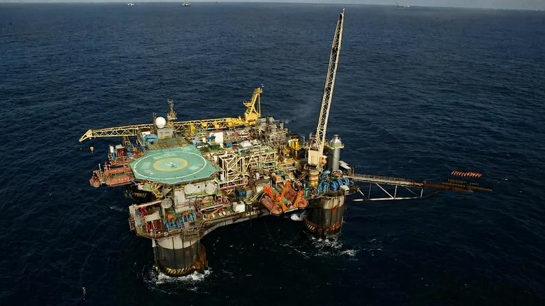 Produção de petróleo e gás no Brasil atinge recorde histórico em 2025.