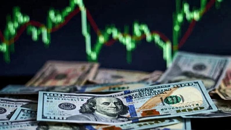 Dólar recua com ajuste global e sinais do Fed, enquanto real ganha força
