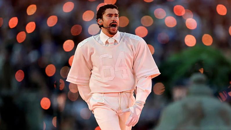 A criança no set de Bad Bunny no Super Bowl não era Liam Ramos