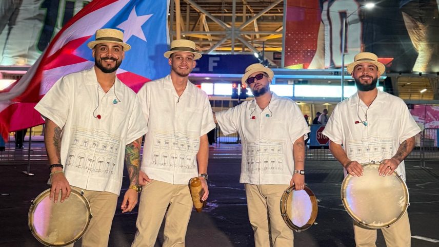 Bad Bunny surpreende no Super Bowl com Gaga, Ricky Martin e cerimônia real