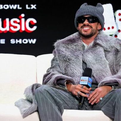 Final de futebol americano vira celebração cultural pró-imigrantes