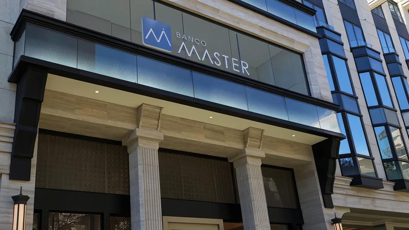 Banco Central emitiu ultimato à Master um ano antes da liquidação