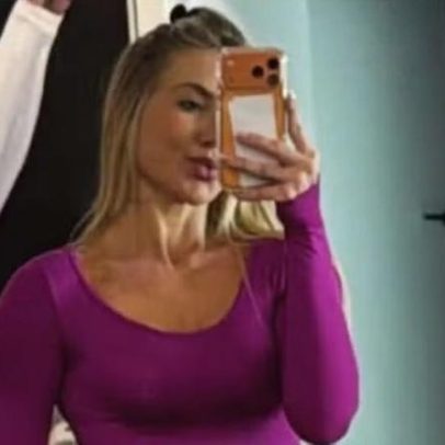 Virginia Fonseca Treina com Vini Jr e exibe abdômen definido