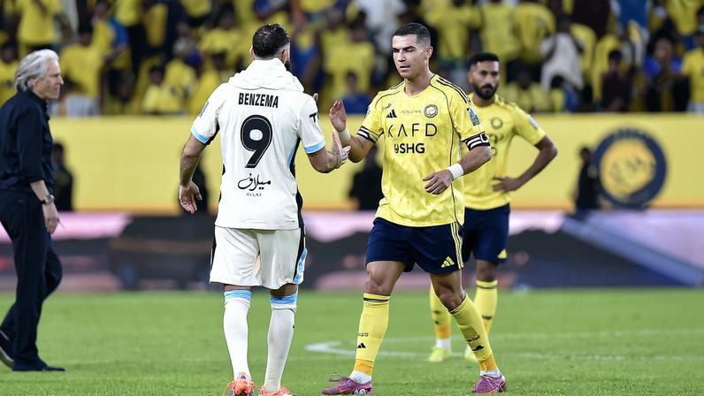 Benzema marca, e Al Ittihad é campeão da Copa do Rei Saudita ao vencer Al Nassr, de Jesus e Cristiano Ronaldo — Foto: Reuters