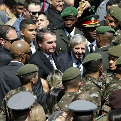 MPM solicita ao STM a perda de patentes de Bolsonaro e de outros militares