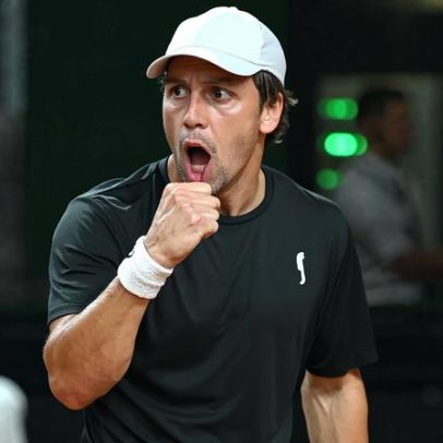 Boscardin vira o jogo em Rosario, argentino elimina Wild na estreia