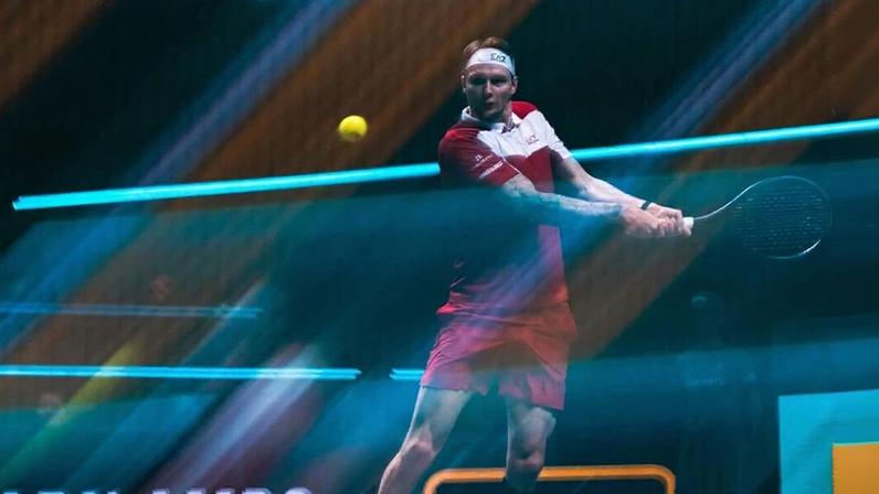 Bublik vence Hurkacz após duelo acirrado na estreia em Roterdã