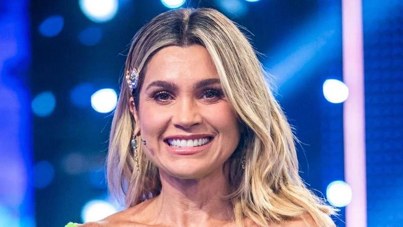 Leite condensado já foi 'atacado' por Flávia Alessandra, vilã Sandra da novela 'Êta Mundo Melhor!': 'Um absurdo o que fiz!'
