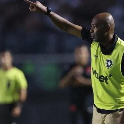 Caçapa é anunciado como novo treinador do Confiança