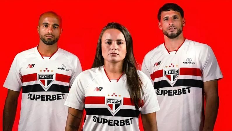 São Paulo anunciou a camisa nova nesta quarta (Foto: Divulgação/ São Paulo FC)