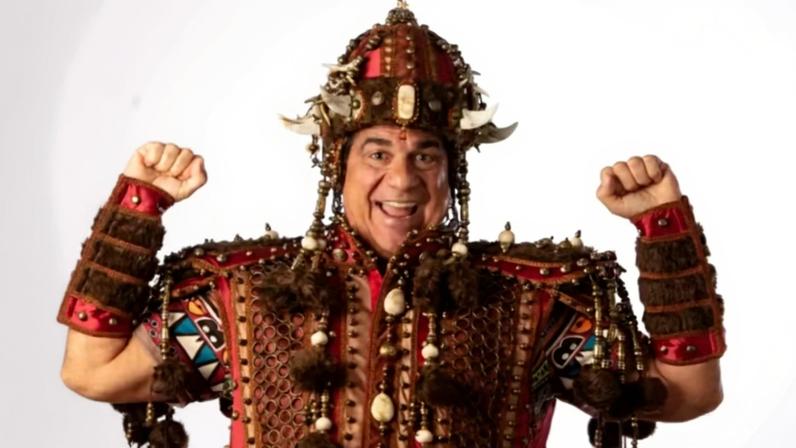 Cantor Durval Lelys como 'Ragnalino, o viking caçador de estrelas' — Foto: Divulgação