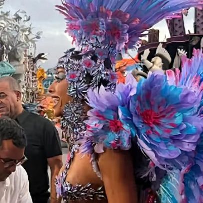 Sabrina Sato perde desfile da Gaviões e se emociona com o resultado