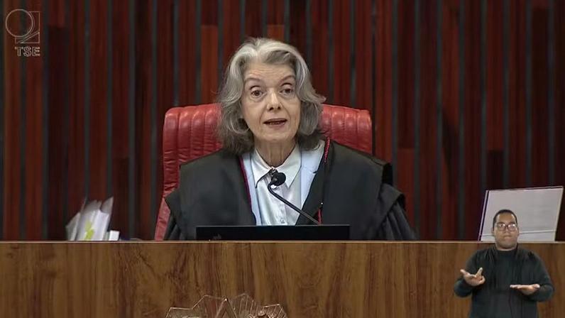 Ministra Cármen Lúcia abre sessão do TSE. — Foto: Reprodução/ TSE