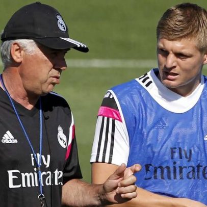 Kroos provoca Ancelotti ao relembrar troca em substituição