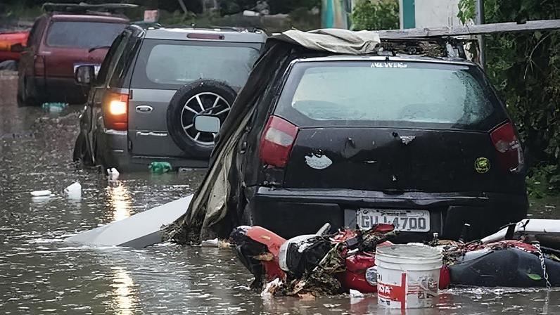 Chuvas afetam 45 cidades em SP com risco de deslizamentos